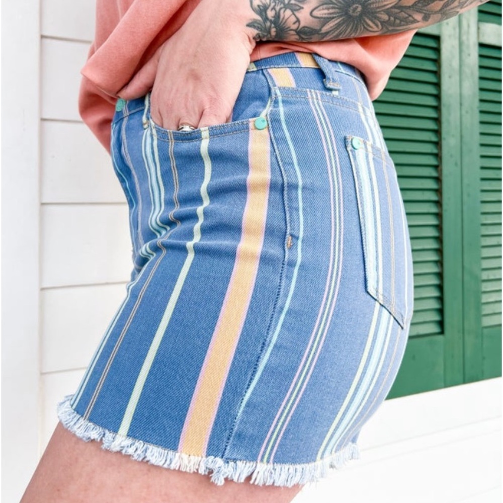 Judy blue shorts Judy blue jeans Judy blues womens jean shorts womens shorts